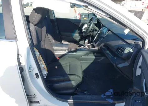 2022 Subaru Legacy Premium z USA, uszkodzony, nr VIN 4S3BWAC66N3004525